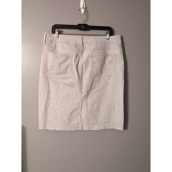 NYDJ Women’s Petite Snake Print Denim Skirt Gray Straight Pencil Size 14P - Picture 4 of 10